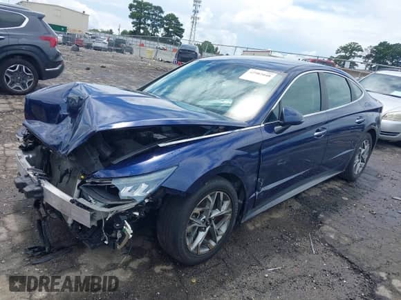 2020 Hyundai Sonata SEL z VIN 5NPEF4JA9LH054987, wystawiony jako IAAI lot #42982048 z przebiegiem 76 550 mil mil oraz . Historia ofert i sprzedaży dostępna na DreamBid. Obrazek 2.