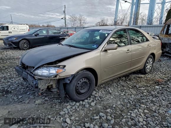 ✅ 2006 Toyota Camry LE • VIN: 4T1BE32K46U738052 • Lot: 96002635. Listed on Copart with 193,432 mi. Free auction sales archive from the USA and detailed vehicle history report at DreamBid. Image 1.