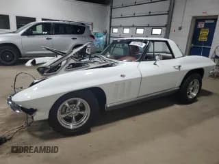 ✅ 1966 Chevrolet Corvette • VIN: 194676S100336 • Lot: 71870125. Wystawiony na Copart z przebiegiem 3 773 mil. Bezpłatny archiwum sprzedaży aukcyjnych z USA i szczegółowy raport historii pojazdu na DreamBid. Zdjęcie 1.