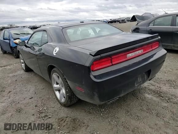✅ 2012 Dodge Challenger SXT • VIN: 2C3CDYAG7CH208795 • Lot: 86140684. Wystawiony na Copart z przebiegiem 58 937 mil. Bezpłatny archiwum sprzedaży aukcyjnych z USA i szczegółowy raport historii pojazdu na DreamBid. Zdjęcie 10.