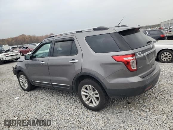 ✅ 2014 Ford Explorer XLT • VIN: 1FM5K7D80EGB58261 • Lot: 93483545. Wystawiony na Copart z przebiegiem 235 720 mil. Bezpłatny archiwum sprzedaży aukcyjnych z USA i szczegółowy raport historii pojazdu na DreamBid. Zdjęcie 2.