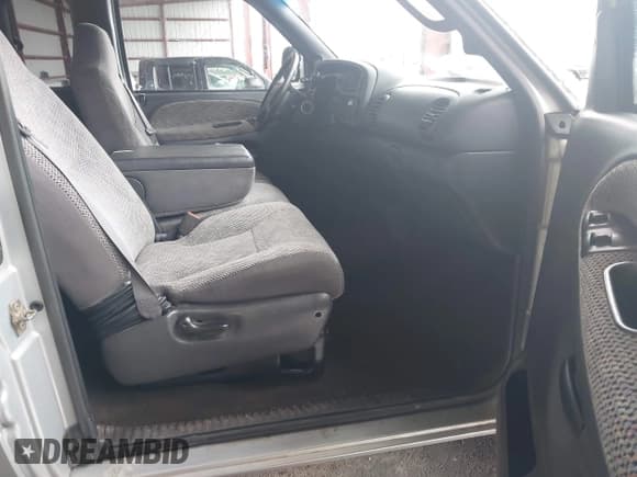 ✅ 2000 Dodge 2500 • VIN: 1B7KC2361YJ127325 • Lot: 41981547. Listed on IAAI with 165,410 mi. Free auction sales archive from the USA and detailed vehicle history report at DreamBid. Image 5.