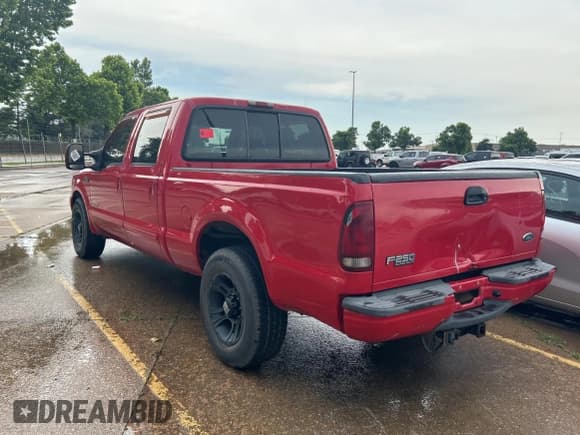 ✅ 2003 Ford F-250 XL • VIN: 1FTNW20P43ED04324 • Лот: 61288375. Опубликован ранее на Copart с пробегом 251 401 миль. Бесплатный доступ к архиву аукционных продаж из США и подробный отчёт об истории автомобиля на DreamBid. Изображение 3.