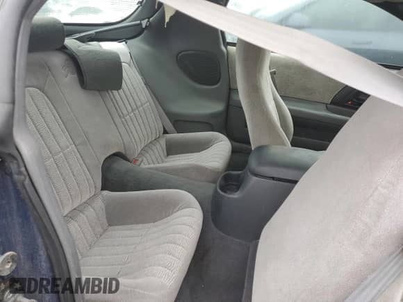 1997 Chevrolet Camaro z VIN 2G1FP22K2V2137195, wystawiony jako Copart lot #46000735 z przebiegiem 96 313 mil mil oraz Czysty tytuł • Clean title. Historia ofert i sprzedaży dostępna na DreamBid. Obrazek 10.