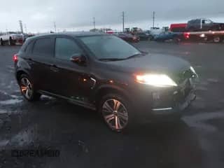 2024 Mitsubishi Outlander S z VIN JA4ARUAU0RU016038, wystawiony jako IAAI lot #43609211 z przebiegiem 32 337 mil mil oraz . Historia ofert i sprzedaży dostępna na DreamBid. Obrazek 1.