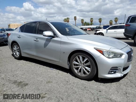 ✅ 2015 Infiniti Q50 Premium • VIN: JN1BV7AP6FM346086 • Lot: 56973025. Listed on Copart with 97,463 mi. Free auction sales archive from the USA and detailed vehicle history report at DreamBid. Image 4.