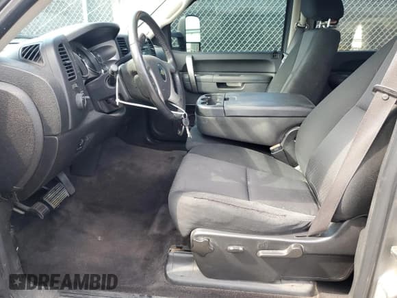 ✅ 2012 Chevrolet Silverado 2500HD LT • VIN: 1GC1KXCG0CF186172 • Лот: 70323795. Опубликован ранее на Copart с пробегом 167 056 миль. Бесплатный доступ к архиву аукционных продаж из США и подробный отчёт об истории автомобиля на DreamBid. Изображение 7.