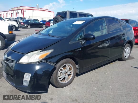 ✅ 2010 Toyota Prius II • VIN: JTDKN3DU0A0111660 • Lot: 43422103. Listed on IAAI with 234,722 mi. Free auction sales archive from the USA and detailed vehicle history report at DreamBid. Image 2.