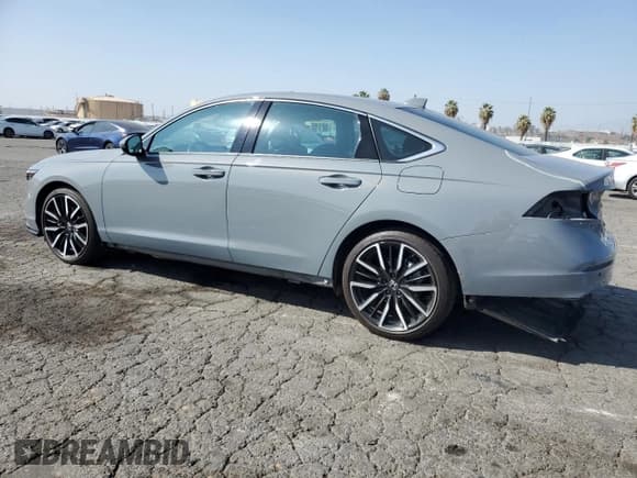 ✅ 2024 Honda Accord Touring • VIN: 1HGCY2F88RA012212 • Lot: 82380175. Wystawiony na Copart z przebiegiem 42 917 mil. Bezpłatny archiwum sprzedaży aukcyjnych z USA i szczegółowy raport historii pojazdu na DreamBid. Zdjęcie 2.