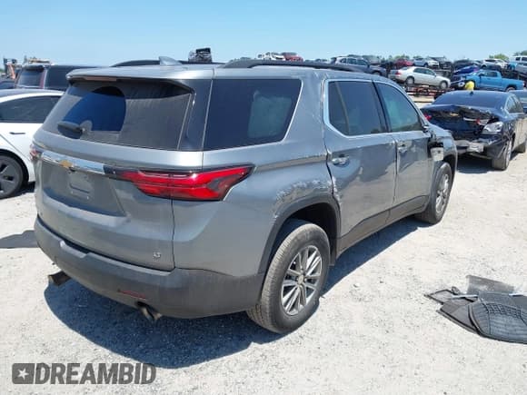 ✅ 2023 Chevrolet Traverse LT Cloth • VIN: 1GNERGKW5PJ248875 • Лот: 42065710. Опубликован ранее на IAAI с пробегом 37 936 миль. Бесплатный доступ к архиву аукционных продаж из США и подробный отчёт об истории автомобиля на DreamBid. Изображение 4.