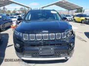✅ 2022 Jeep Compass Limited • VIN: 3C4NJDCB6NT133802 • Lot: 41671098. Wystawiony na IAAI z przebiegiem 29 863 mil. Bezpłatny archiwum sprzedaży aukcyjnych z USA i szczegółowy raport historii pojazdu na DreamBid. Zdjęcie 12.
