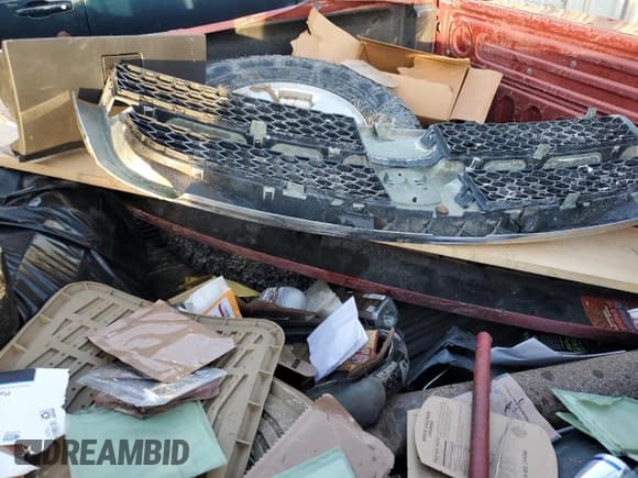 ✅ 2009 Dodge 1500 TRX • VIN: 1D3HV18P49S784929 • Lot: 42786935. Wystawiony na Copart z przebiegiem Nie podano. Bezpłatny archiwum sprzedaży aukcyjnych z USA i szczegółowy raport historii pojazdu na DreamBid. Zdjęcie 12.