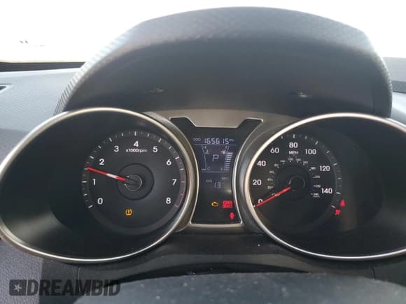 ✅ 2012 Hyundai Veloster w/Gray Int • VIN: KMHTC6AD3CU040008 • Lot: 84965245. Wystawiony na Copart z przebiegiem 165 615 mil. Bezpłatny archiwum sprzedaży aukcyjnych z USA i szczegółowy raport historii pojazdu na DreamBid. Zdjęcie 9.