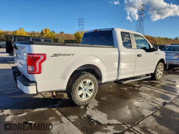 ✅ 2015 Ford F-150 XL • VIN: 1FTEX1C80FKE65870 • Lot: 86843145. Listed on Copart with 162,959 mi. Free auction sales archive from the USA and detailed vehicle history report at DreamBid. Image 3.