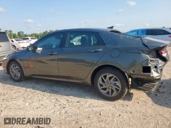 ✅ 2024 Hyundai Elantra SEL • VIN: KMHLM4DG0RU852222 • Lot: 67908585. Wystawiony na Copart z przebiegiem 4 724 mil. Bezpłatny archiwum sprzedaży aukcyjnych z USA i szczegółowy raport historii pojazdu na DreamBid. Zdjęcie 2.