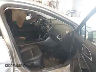 2017 Chevrolet Cruze Premier с VIN 3G1BF6SM4HS607896, выставлен на аукционе IAAI как лот 42726084 с пробегом 96 993 миль миль и . История ставок и продаж доступна на DreamBid. Изображение 5.