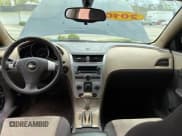 ✅ 2010 Chevrolet Malibu 1LS • VIN: 1G1ZB5EB6AF196056 • Lot: 53687215. Listed on Copart with 130,835 mi. Free auction sales archive from the USA and detailed vehicle history report at DreamBid. Image 9.