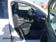 2016 Chevrolet Traverse LT z VIN 1GNKVHKD1GJ232420, wystawiony jako IAAI lot #43446663 z przebiegiem 206 500 mil mil oraz . Historia ofert i sprzedaży dostępna na DreamBid. Obrazek 5.