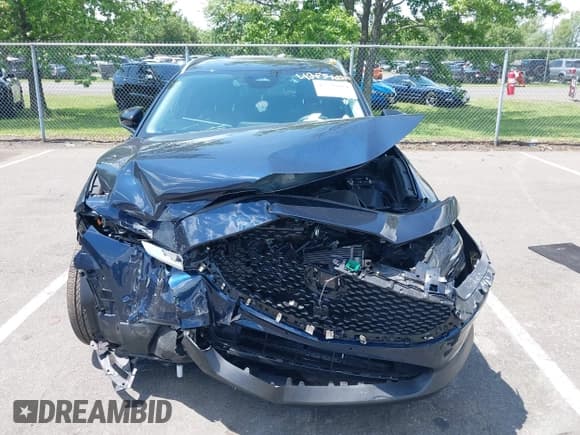 ✅ 2025 Mazda CX-30 S Select Sport • VIN: 3MVDMBBM6SM801970 • Lot: 42536014. Listed on IAAI with 867 mi. Free auction sales archive from the USA and detailed vehicle history report at DreamBid. Image 6.