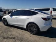 ✅ 2021 Tesla Model Y Performance • VIN: 5YJYGDEFXMF276468 • Lot: 84986065. Wystawiony na Copart z przebiegiem 54 295 mil. Bezpłatny archiwum sprzedaży aukcyjnych z USA i szczegółowy raport historii pojazdu na DreamBid. Zdjęcie 2.