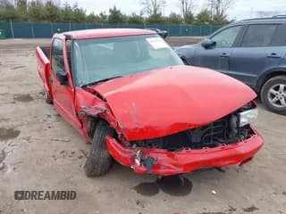 ✅ 2001 Chevrolet S-10 • VIN: 1GCCS195118191068 • Лот: 41707074. Опубликован ранее на IAAI с пробегом 116 722 миль. Бесплатный доступ к архиву аукционных продаж из США и подробный отчёт об истории автомобиля на DreamBid. Изображение 1.