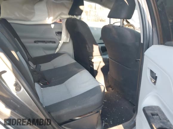 ✅ 2014 Toyota Prius Two • VIN: JTDKDTB30E1573097 • Lot: 43629851. Listed on IAAI with 142,081 mi. Free auction sales archive from the USA and detailed vehicle history report at DreamBid. Image 8.