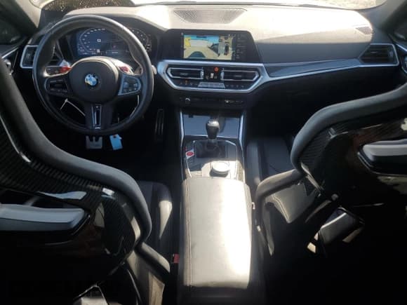 ✅ 2021 BMW M4 • VIN: WBS53AZ00MCH23658 • Lot: 75680694. Wystawiony na Copart z przebiegiem 23 816 mil. Bezpłatny archiwum sprzedaży aukcyjnych z USA i szczegółowy raport historii pojazdu na DreamBid. Zdjęcie 8.