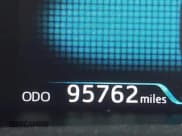 ✅ 2017 Toyota Prius Three • VIN: JTDKARFU0H3030985 • Lot: 43652659. Wystawiony na IAAI z przebiegiem 95 762 mil. Bezpłatny archiwum sprzedaży aukcyjnych z USA i szczegółowy raport historii pojazdu na DreamBid. Zdjęcie 15.