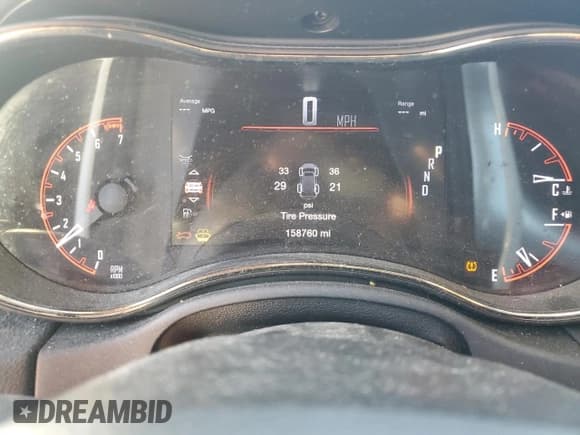 ✅ 2018 Dodge Durango GT • VIN: 1C4RDJDG3JC317327 • Lot: 85688915. Listed on Copart with 158,760 mi. Free auction sales archive from the USA and detailed vehicle history report at DreamBid. Image 9.