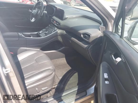 ✅ 2023 Hyundai Santa Fe Calligraphy • VIN: 5NMS5DAL7PH585633 • Lot: 43222331. Listed on IAAI with 26,809 mi. Free auction sales archive from the USA and detailed vehicle history report at DreamBid. Image 5.