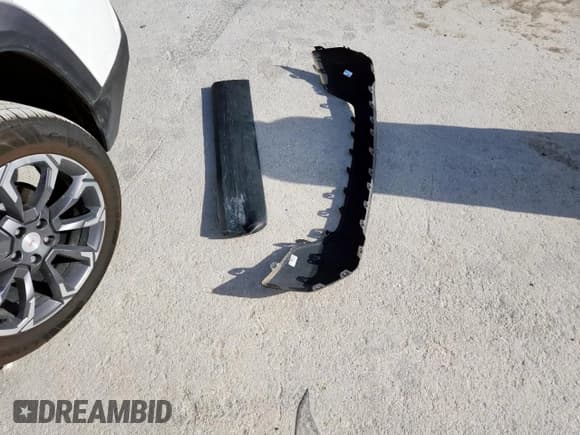 ✅ 2025 GMC Terrain FWD Elevation • VIN: 3GKALMEG4SL297874 • Lot: 62139115. Listed on Copart with 1,620 mi. Free auction sales archive from the USA and detailed vehicle history report at DreamBid. Image 12.