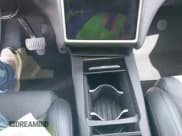 ✅ 2018 Tesla Model X 75D • VIN: 5YJXCDE26JF114207 • Lot: 42397839. Listed on IAAI with Not provided. Free auction sales archive from the USA and detailed vehicle history report at DreamBid. Image 11.