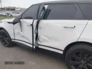 ✅ 2022 Land Rover Range Rover Velar R-Dynamic S • VIN: SALYT2EX2NA343415 • Lot: 41740556. Listed on IAAI with 22,626 mi. Free auction sales archive from the USA and detailed vehicle history report at DreamBid. Image 17.