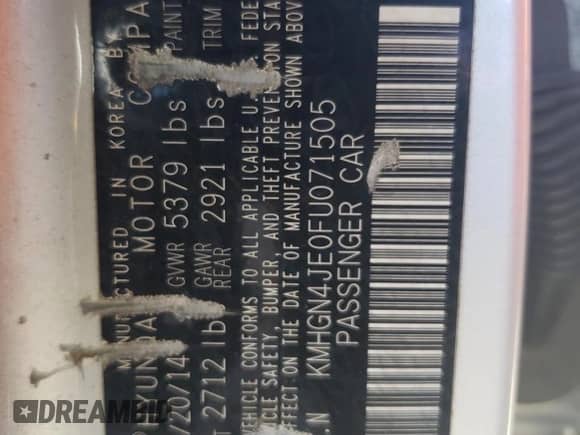 2015 Hyundai Genesis 3.8L with VIN KMHGN4JE0FU071505, listed as a Copart auction lot 83471034 with 217,913 mi miles and Non repairable. Bid and sale history available at DreamBid. Image 12.