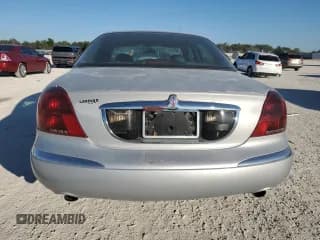 ✅ 2001 Lincoln Continental • VIN: 1LNHM97V01Y667338 • Lot: 82692274. Wystawiony na Copart z przebiegiem 126 875 mil. Bezpłatny archiwum sprzedaży aukcyjnych z USA i szczegółowy raport historii pojazdu na DreamBid. Zdjęcie 6.