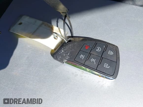 ✅ 2022 GMC Yukon XL SLT • VIN: 1GKS1GKD0NR157999 • Lot: 39398605. Listed on IAAI with Not provided. Free auction sales archive from the USA and detailed vehicle history report at DreamBid. Image 11.