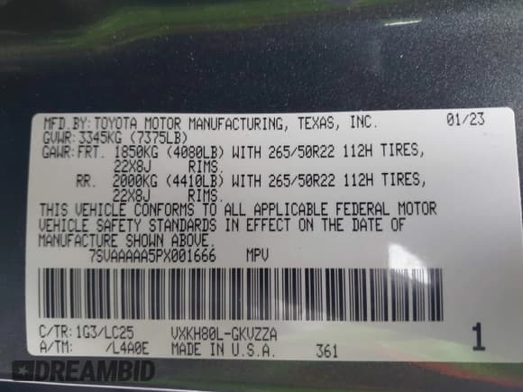 ✅ 2023 Toyota Sequoia SR5 • VIN: 7SVAAAAA5PX001666 • Lot: 41386998. Listed on IAAI with 43,559 mi. Free auction sales archive from the USA and detailed vehicle history report at DreamBid. Image 9.