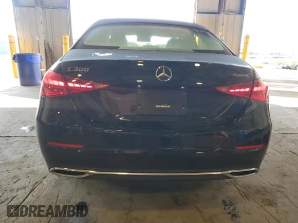 ✅ 2022 Mercedes-Benz C 300 • VIN: W1KAF4HB3NR009526 • Лот: 80658185. Опубликован ранее на Copart с пробегом 25 114 миль. Бесплатный доступ к архиву аукционных продаж из США и подробный отчёт об истории автомобиля на DreamBid. Изображение 6.
