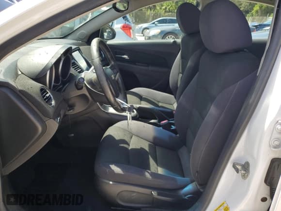 ✅ 2014 Chevrolet Cruze 1LT • VIN: 1G1PC5SB0E7120020 • Lot: 80328715. Wystawiony na Copart z przebiegiem 121 638 mil. Bezpłatny archiwum sprzedaży aukcyjnych z USA i szczegółowy raport historii pojazdu na DreamBid. Zdjęcie 7.