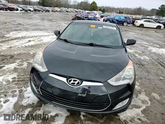 ✅ 2013 Hyundai Veloster RE:MIX • VIN: KMHTC6AD9DU144701 • Lot: 88697125. Wystawiony na Copart z przebiegiem 108 888 mil. Bezpłatny archiwum sprzedaży aukcyjnych z USA i szczegółowy raport historii pojazdu na DreamBid. Zdjęcie 10.