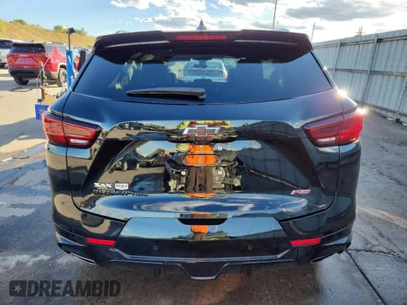 2024 Chevrolet Blazer RS z VIN 3GNKBKRS9RS187013, wystawiony jako Copart lot #85504805 z przebiegiem 25 555 mil mil oraz Szkoda całkowita • Salvage title. Historia ofert i sprzedaży dostępna na DreamBid. Obrazek 6.