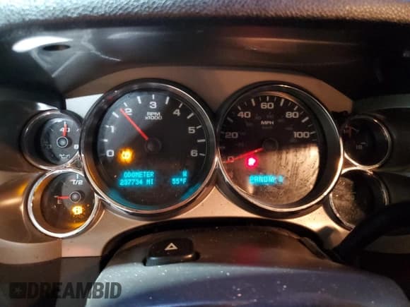 ✅ 2014 Chevrolet Silverado 2500HD LT • VIN: 1GC1KXCG0EF145270 • Лот: 51849045. Опубликован ранее на Copart с пробегом 237 734 миль. Бесплатный доступ к архиву аукционных продаж из США и подробный отчёт об истории автомобиля на DreamBid. Изображение 9.