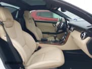 ✅ 2014 Mercedes-Benz SLK 250 • VIN: WDDPK4HA7EF081313 • Lot: 41520329. Wystawiony na IAAI z przebiegiem 53 031 mil. Bezpłatny archiwum sprzedaży aukcyjnych z USA i szczegółowy raport historii pojazdu na DreamBid. Zdjęcie 5.