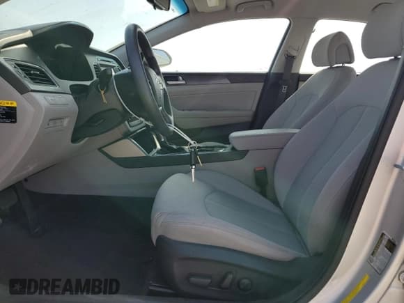 ✅ 2016 Hyundai Sonata Sport • VIN: 5NPE34AF9GH315335 • Лот: 63229115. Опубликован ранее на Copart с пробегом 67 965 миль. Бесплатный доступ к архиву аукционных продаж из США и подробный отчёт об истории автомобиля на DreamBid. Изображение 7.