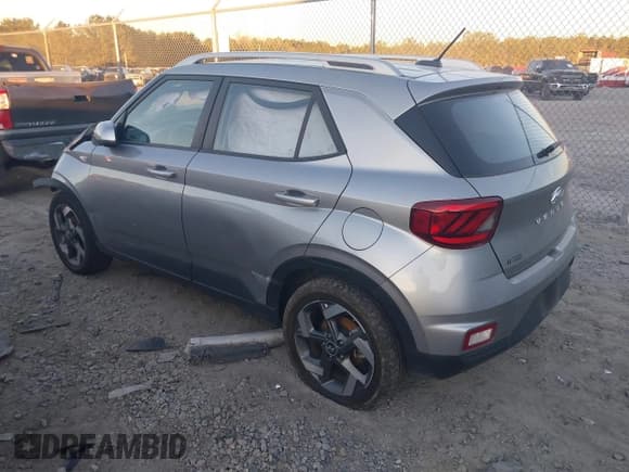 ✅ 2023 Hyundai Venue SEL • VIN: KMHRC8A36PU254042 • Lot: 41239391. Listed on IAAI with 46,725 mi. Free auction sales archive from the USA and detailed vehicle history report at DreamBid. Image 3.