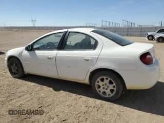 2004 Dodge Neon SXT z VIN 1B3ES56C24D630813, wystawiony jako Copart lot #60723685 z przebiegiem 69 856 mil mil oraz Szkoda całkowita • Salvage title. Historia ofert i sprzedaży dostępna na DreamBid. Obrazek 2.
