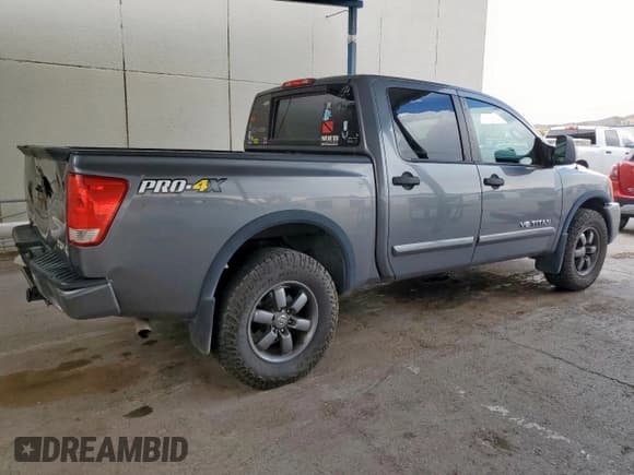 ✅ 2013 Nissan Titan SV • VIN: 1N6AA0EC4DN313935 • Lot: 57950695. Listed on Copart with 246,851 mi. Free auction sales archive from the USA and detailed vehicle history report at DreamBid. Image 3.