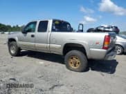 ✅ 2002 Chevrolet Silverado 2500HD LS • VIN: 1GCHK291X2E189279 • Lot: 64008405. Wystawiony na Copart z przebiegiem Nie podano. Bezpłatny archiwum sprzedaży aukcyjnych z USA i szczegółowy raport historii pojazdu na DreamBid. Zdjęcie 2.