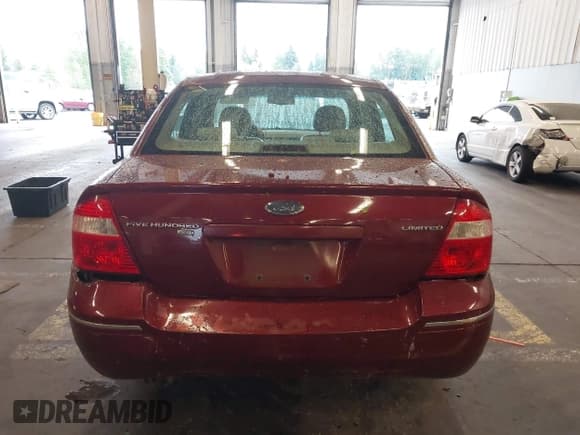 ✅ 2006 Ford Five Hundred Limited • VIN: 1FAFP28146G112210 • Lot: 43351322. Wystawiony na IAAI z przebiegiem 123 526 mil. Bezpłatny archiwum sprzedaży aukcyjnych z USA i szczegółowy raport historii pojazdu na DreamBid. Zdjęcie 16.