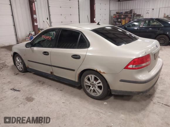 ✅ 2005 Saab 9-3 Linear • VIN: YS3FB49S151051971 • Лот: 43689511. Опубликован ранее на IAAI с пробегом 223 265 миль. Бесплатный доступ к архиву аукционных продаж из США и подробный отчёт об истории автомобиля на DreamBid. Изображение 3.